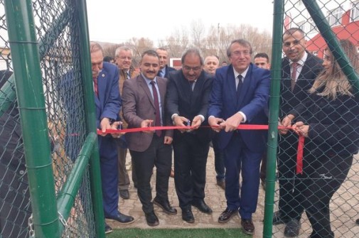 Şefaatli Meslek Yüksek Okulu Çok Amaçlı Sahanın açılışı
